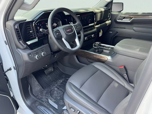 New 2026 GMC Sierra 1500 Elevation w/ Elevation Premium Package AWD/4WD image 8