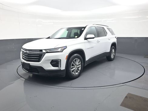 Used 2023 Chevrolet Traverse LT w/ LPO, Floor Liner Package AWD/4WD image 7