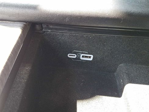 Used 2023 Jeep Wagoneer L Series II image 28