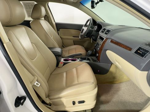 Used 2012 Ford Fusion SEL image 28