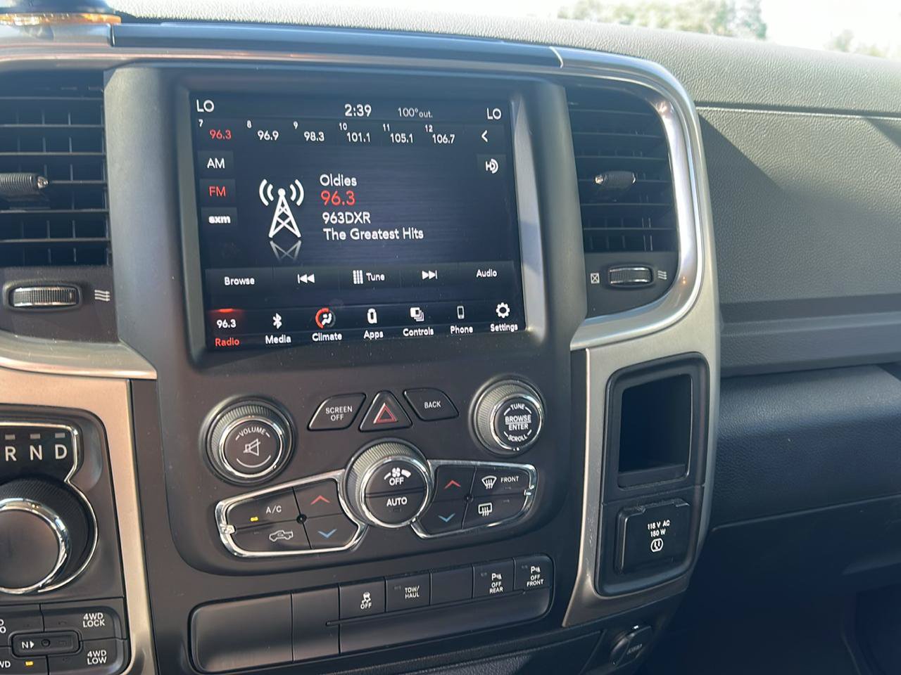 Used 2019 RAM 1500 Big Horn AWD/4WD image 17
