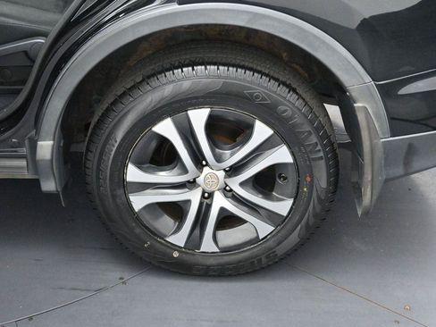 Used 2018 Toyota RAV4 LE w/ All Weather Liner Package AWD/4WD image 27