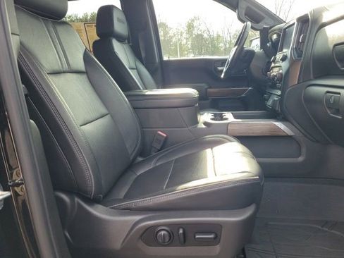 Used 2020 Chevrolet Silverado 1500 High Country w/ Technology Package AWD/4WD image 16