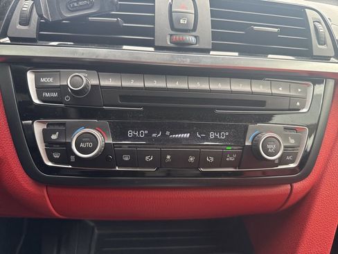 Used 2016 BMW 428i xDrive Convertible image 24