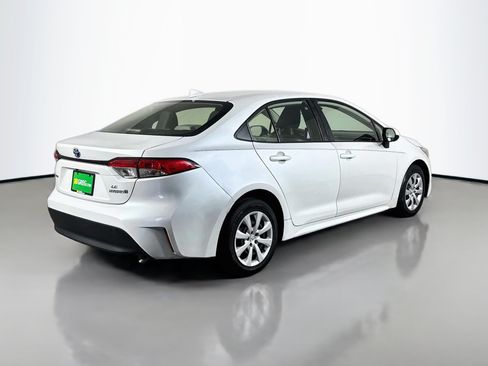 Used 2023 Toyota Corolla LE FWD image 10