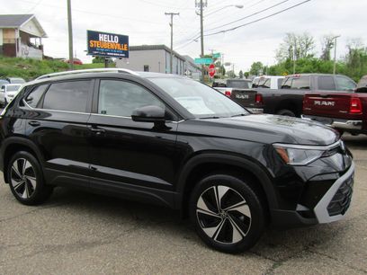 New 2025 Volkswagen Taos SE