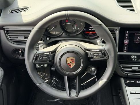 Used 2025 Porsche Macan Turbo image 16