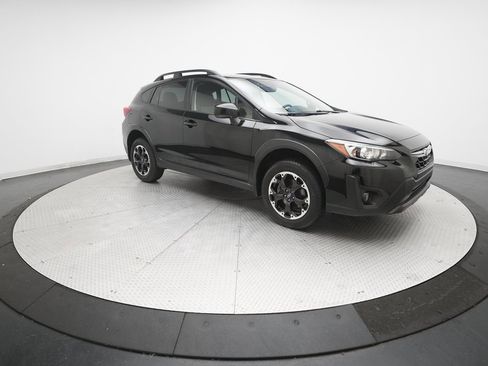 Used 2022 Subaru Crosstrek 2.0i Premium w/ Moonroof Package image 13