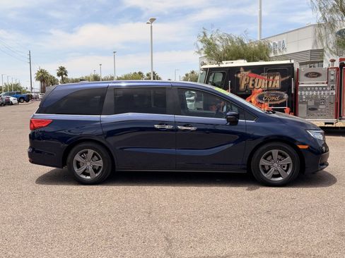 Used 2023 Honda Odyssey EX image 6