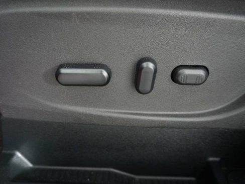 Used 2019 Ford Escape SEL image 21