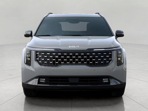 New 2026 Kia Carnival FWD image 2