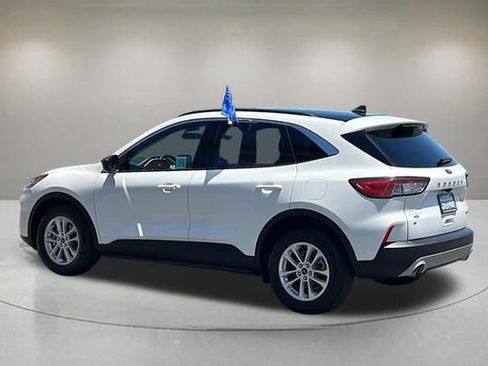 Certified 2022 Ford Escape SE FWD image 4