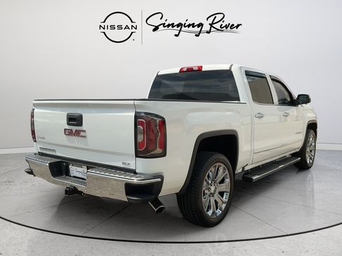 Used 2018 GMC Sierra 1500 SLT w/ SLT Premium Package AWD/4WD image 7