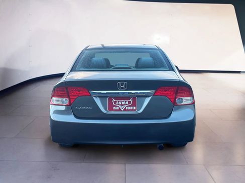 Used 2011 Honda Civic DX-VP image 4