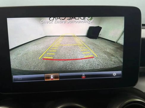 Used 2017 Mercedes-Benz GLC 300 4MATIC Coupe image 13