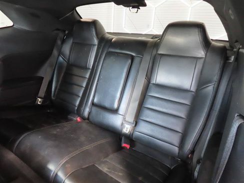 Used 2014 Dodge Challenger SRT8 Core RWD image 17