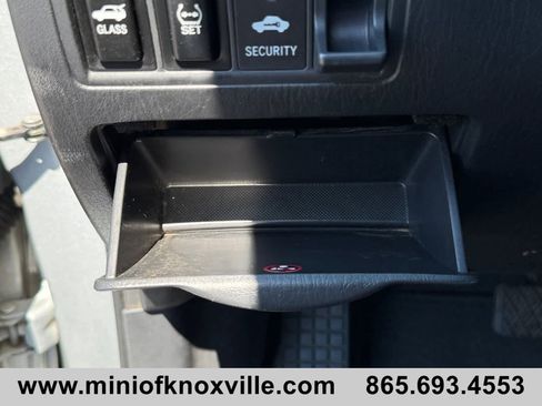 Used 2007 Toyota Matrix XR image 29