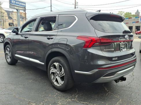 Used 2022 Hyundai Santa Fe SEL w/ Convenience + Premium Package AWD/4WD image 5