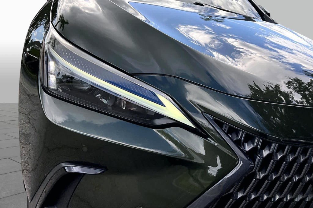 Used 2023 Lexus NX 350h AWD image 27