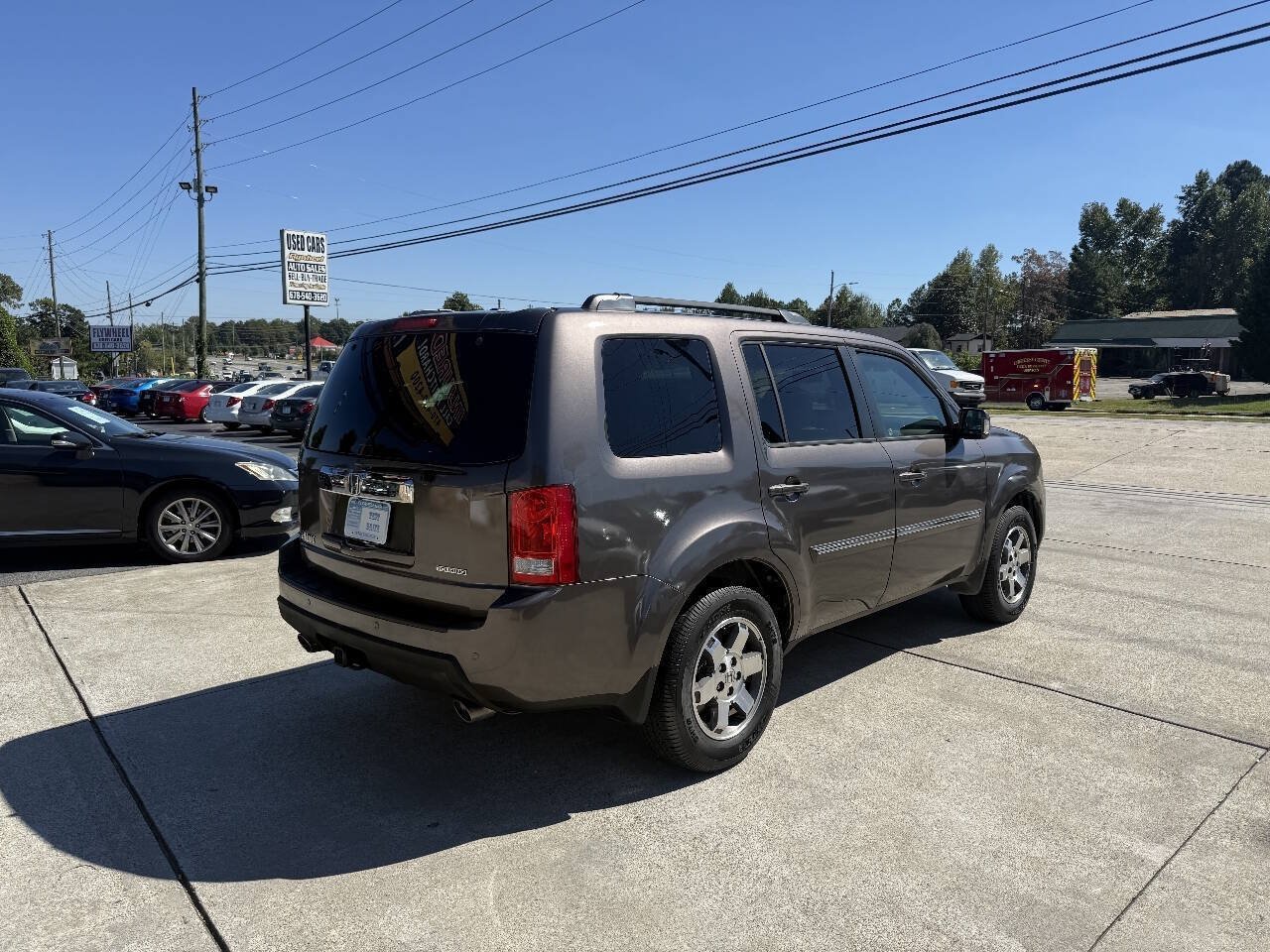 Used 2011 Honda Pilot Touring image 7