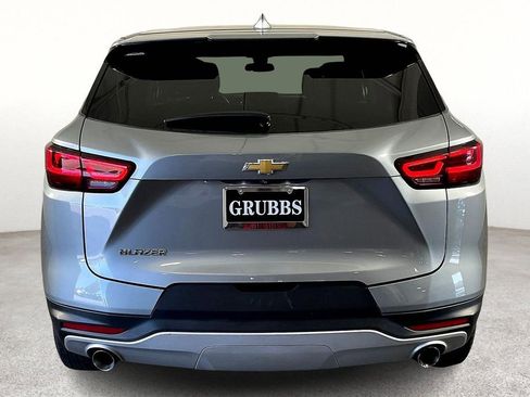 Used 2023 Chevrolet Blazer LT image 6