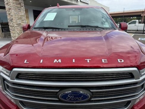 Used 2018 Ford F150 Limited w/ Trailer Tow Package image 6