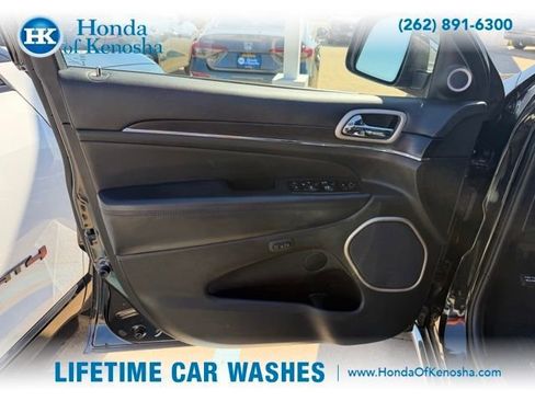 Used 2014 Jeep Grand Cherokee Summit AWD/4WD image 8
