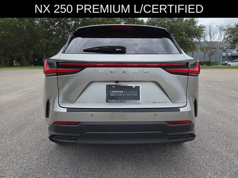 Used 2023 Lexus NX 250 FWD image 4