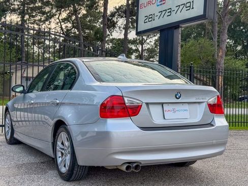Used 2008 BMW 328i Sedan RWD image 5