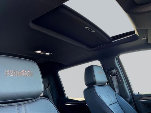 Used 2023 Chevrolet Silverado 1500 High Country w/ High Country Premium Package image 27