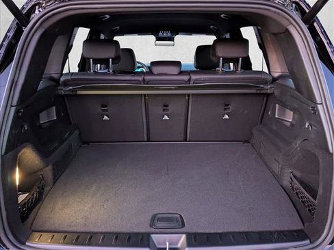 Certified 2025 Mercedes-Benz GLB 250 image 6