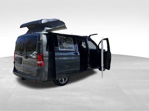 New 2023 Mercedes-Benz Metris Passenger image 34