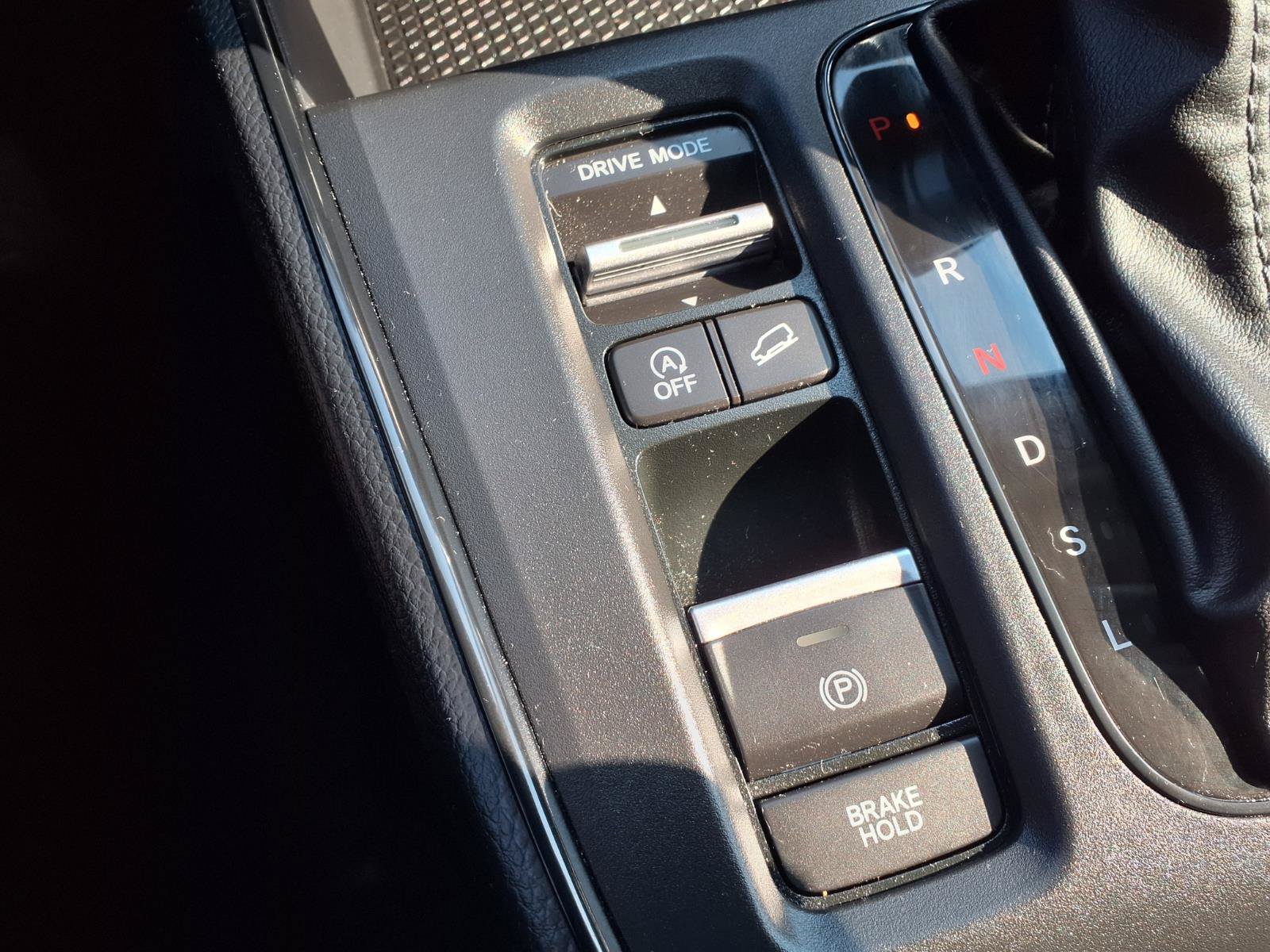 Certified 2025 Honda CR-V LX image 9