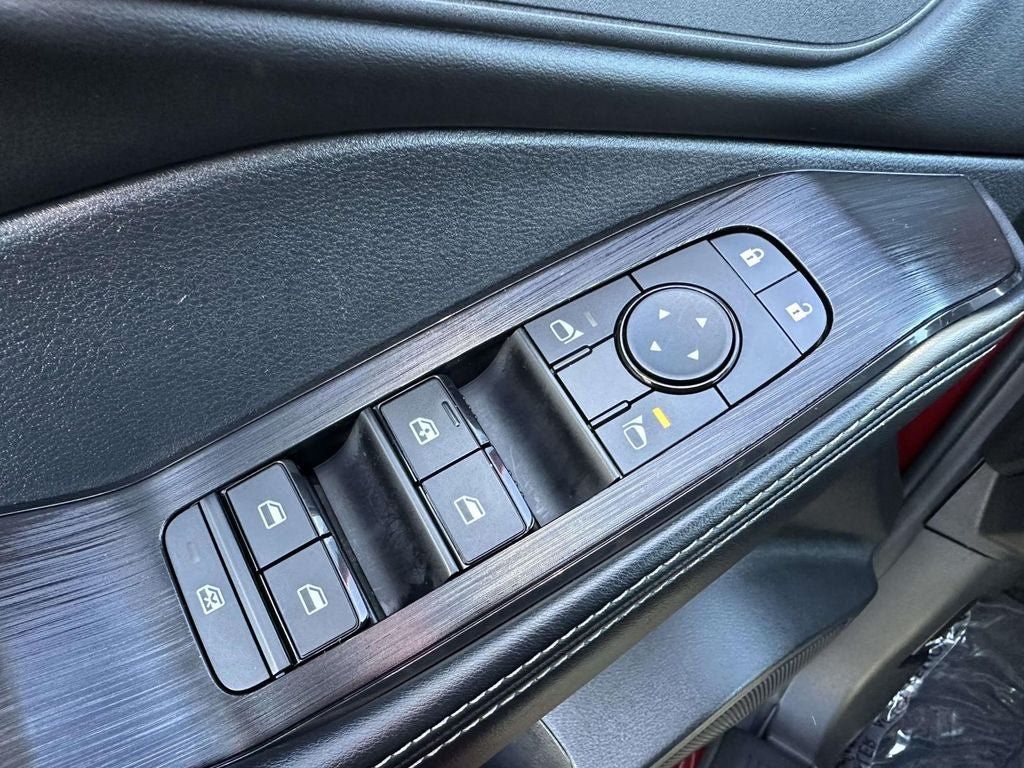 Certified 2025 Nissan Rogue SV AWD/4WD image 34