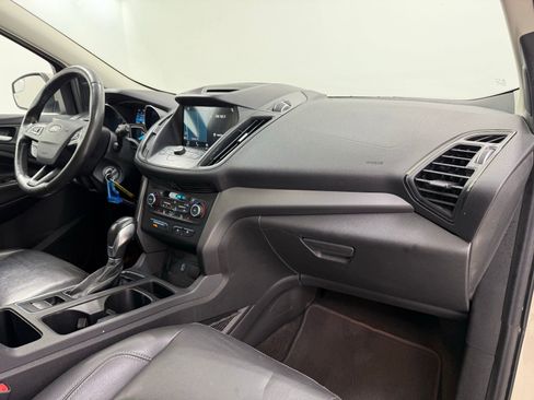 Used 2018 Ford Escape SEL image 30