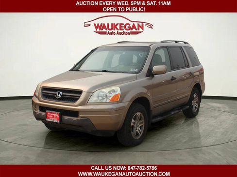 Used 2004 Honda Pilot EX image 1