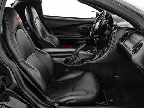 Used 2002 Chevrolet Corvette Z06 w/ Memory Pkg image 23