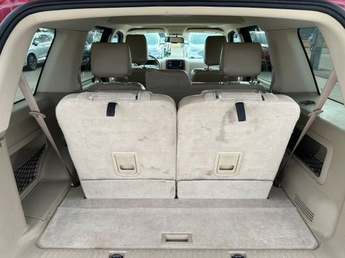 Used 2010 Ford Explorer Eddie Bauer image 26