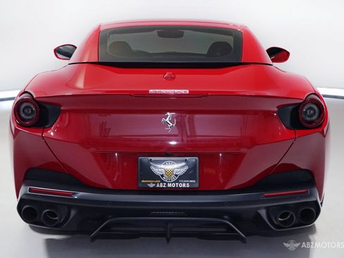 Used 2019 Ferrari Portofino RWD image 7