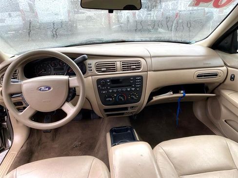 Used 2004 Ford Taurus SES image 19