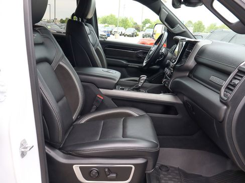 Used 2022 RAM 1500 Laramie image 31