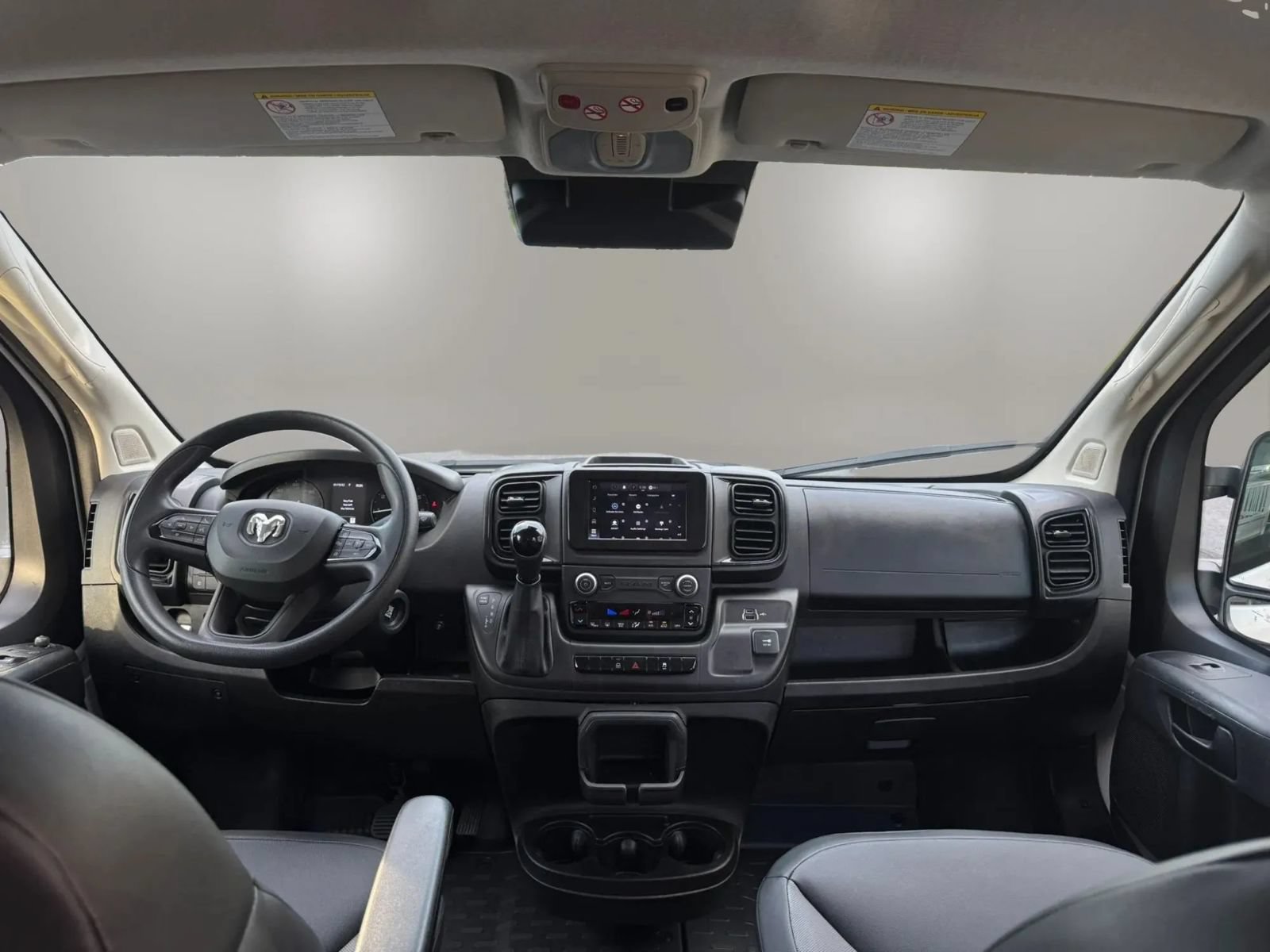 Used 2025 RAM ProMaster 2500 w/ Convenience Group FWD image 35