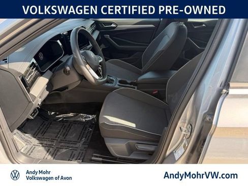 Used 2026 Volkswagen Jetta Sport FWD image 12