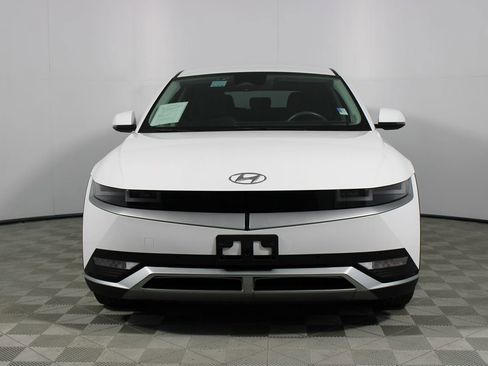 Used 2024 Hyundai Ioniq 5 SEL image 2