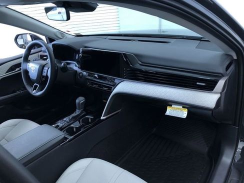 New 2026 Toyota Camry XLE AWD/4WD image 23