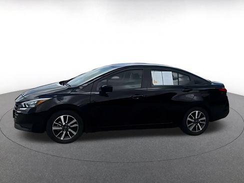 Used 2025 Nissan Versa SV FWD image 8
