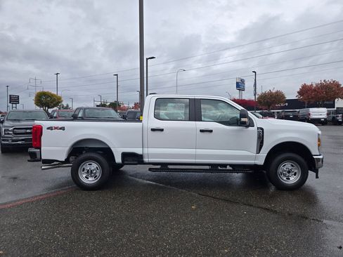 New 2026 Ford F250 XL w/ XL Chrome Package image 4