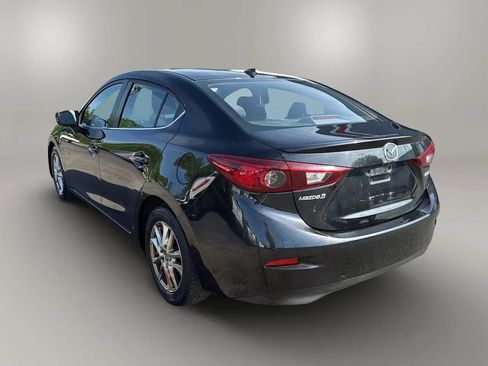 Used 2014 MAZDA MAZDA3 i Touring w/ Technology Package FWD image 5