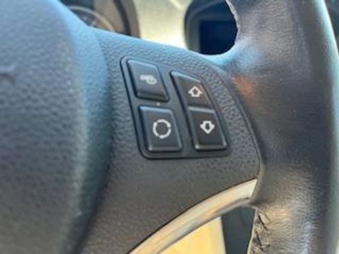 Used 2012 BMW 328i Coupe image 21