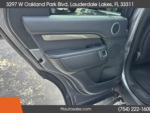 Used 2020 Land Rover Discovery HSE AWD/4WD image 29